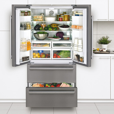 Réfrigérateur américain 4 portes 550l inox beko gne60520x