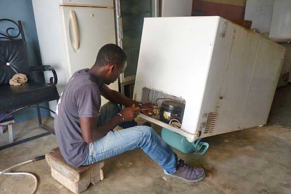 Frigoriste reparateur