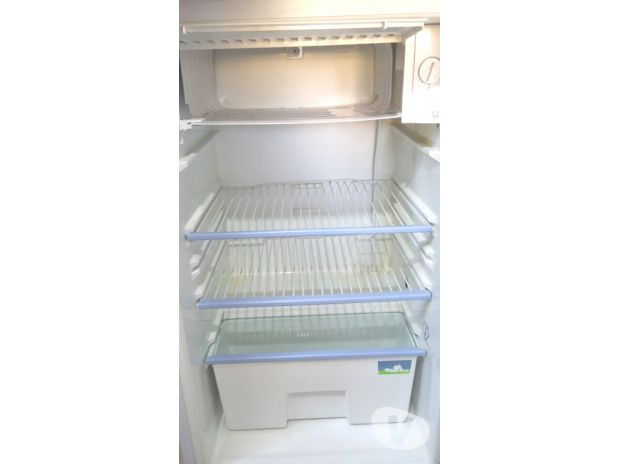 Refrigerateur encastrable vitrée