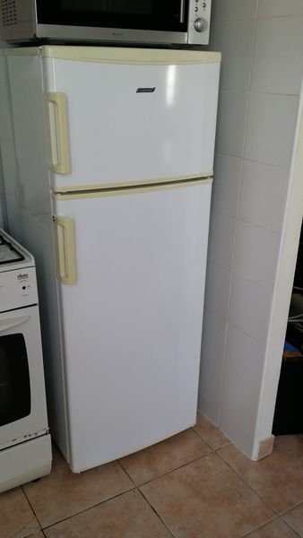 Frigo congelateur chez boulanger