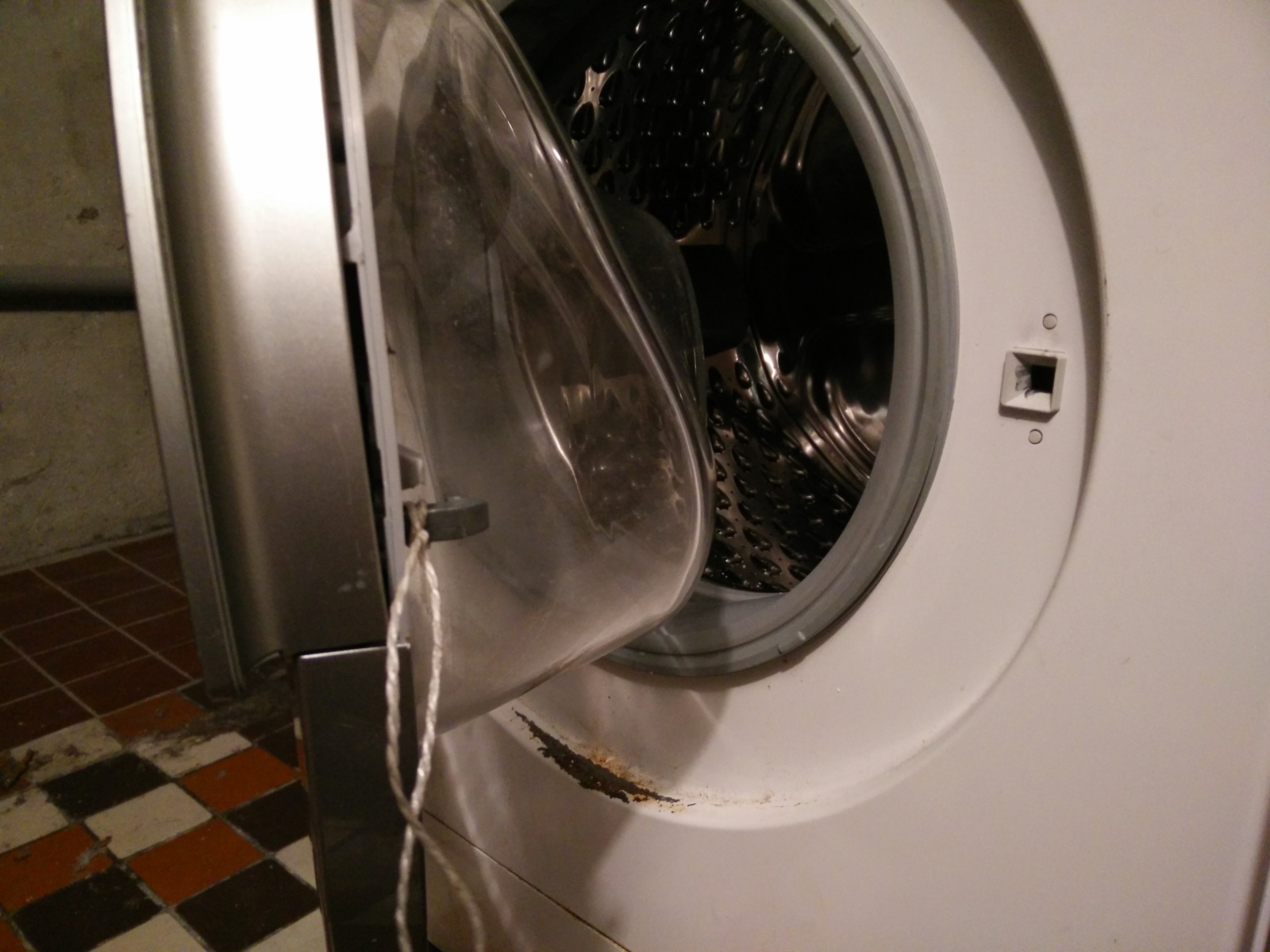 Debloquer hublot lave linge