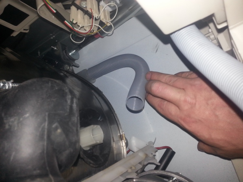 Lave linge qui fuit à l'essorage