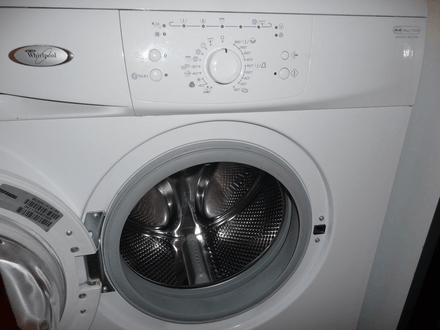 Pourquoi la courroie de mon lave linge saute