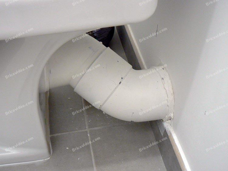 Raccorder evacuation lave linge sur wc