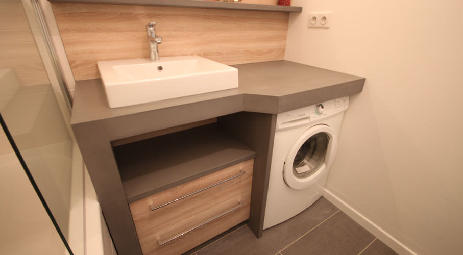Salle de bain lave-linge intégré