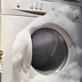 Il reste de l'eau dans mon lave linge